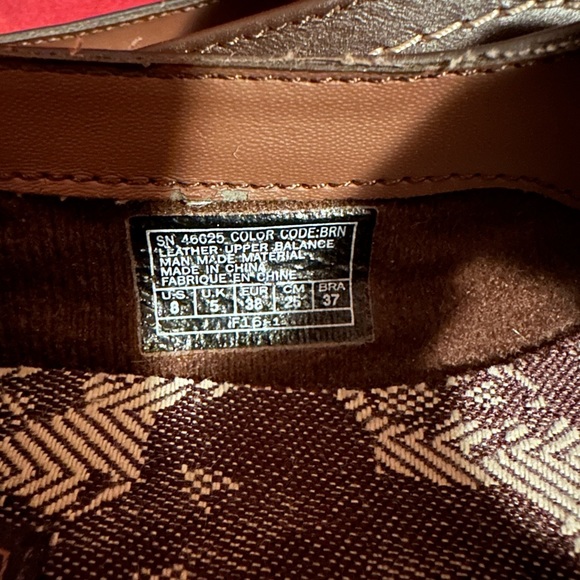 Beautiful Vintage Sketchers Leather Wedge Shoes - Picture 2 of 4